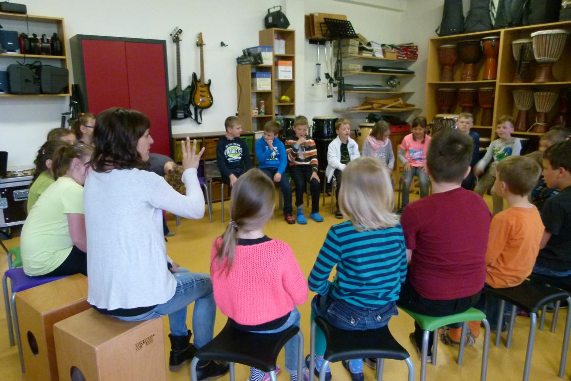 Tiroler Kulturservice: Body Percussion mit Juliana Haider